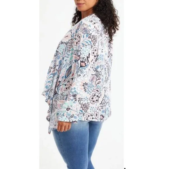 Torrid Women's White Paisley Gauze Roll Tab Sleeve Open Front Kimono Size 2X - Picture 2 of 9